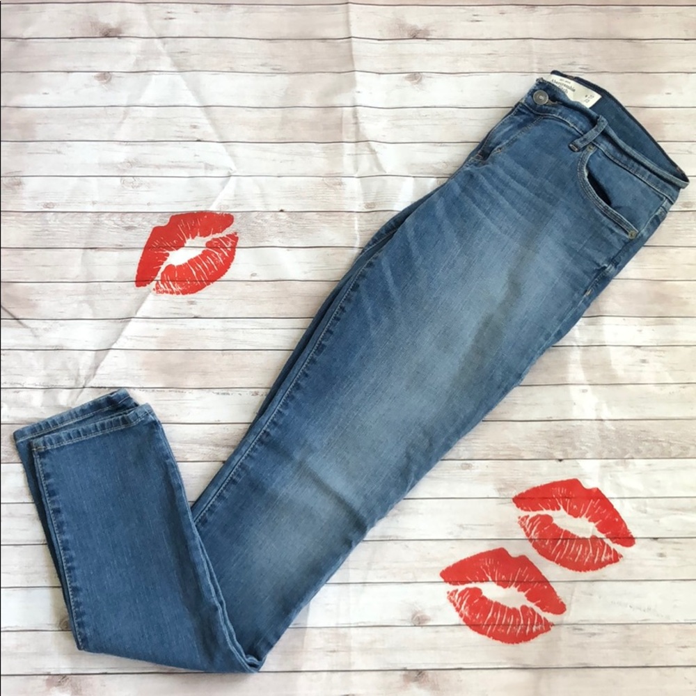 Abercrombie & Fitch Stretch Brett Skinny Jeans